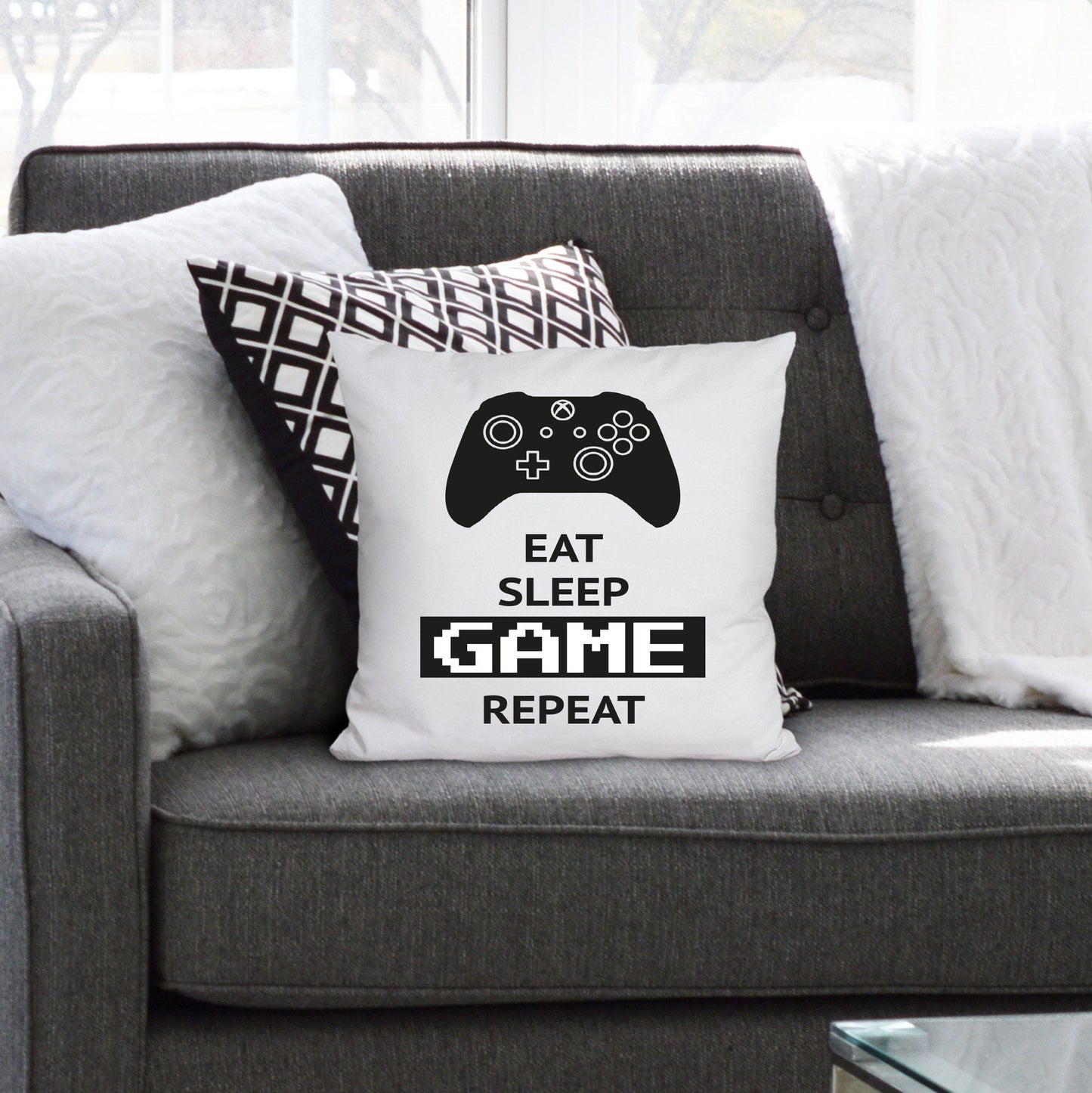 Eat Sleep Game repeat, gamer gift, cushion gift, cushion for gamer, gamer gift idea, eat sleep repeat, gamer life, gaming, gamily, gamer
